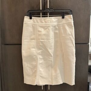 White House Black Market Cream Knee-length Pencil Skirt for Work